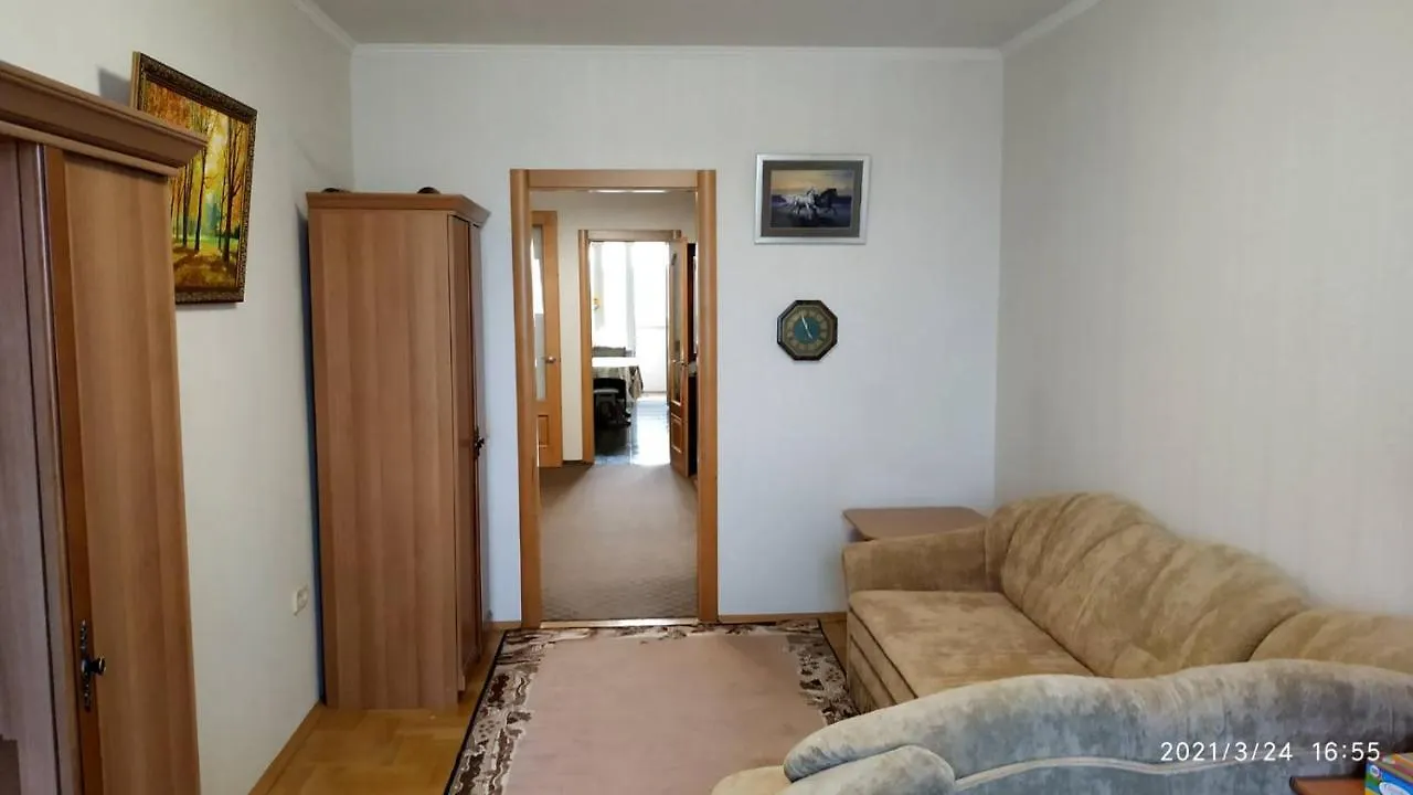 Nice Apt Near Livoberezhna Metro Apartment Kiev Ukraine