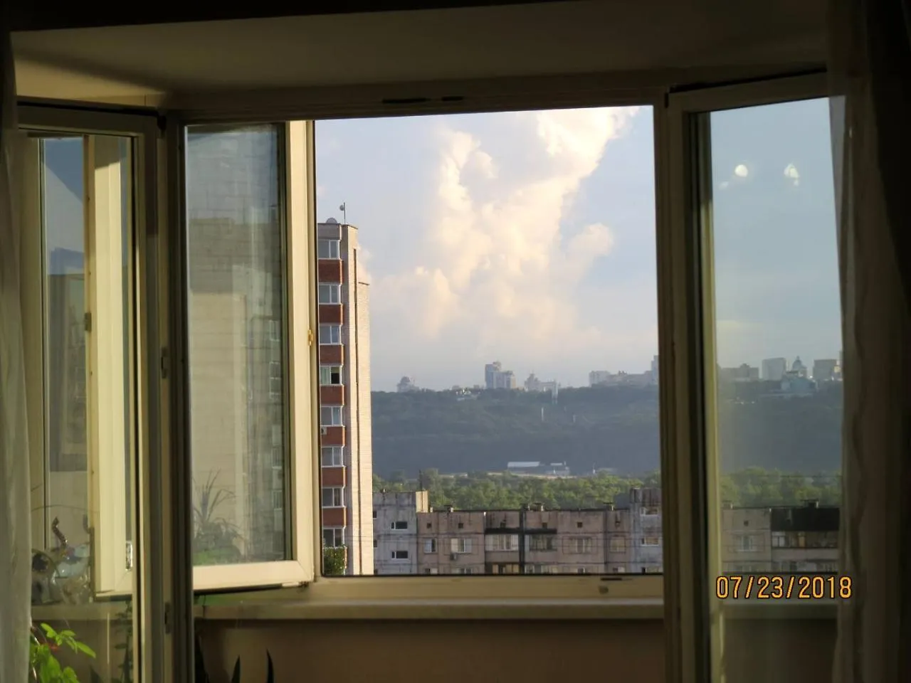 Nice Apt Near Livoberezhna Metro Apartment Kiev  Kyiv