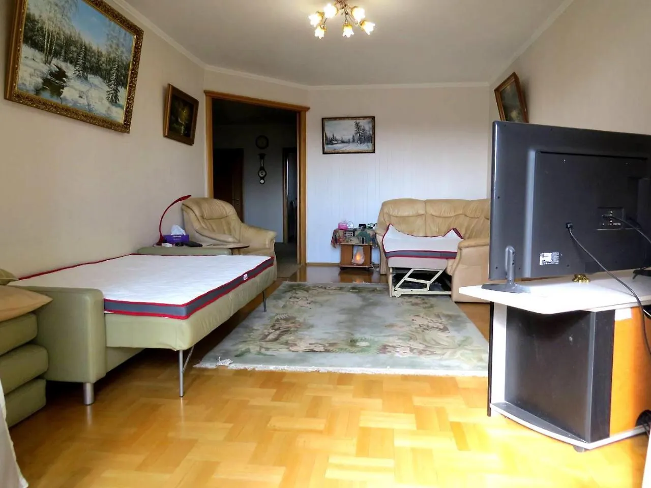 Nice Apt Near Livoberezhna Metro Apartment Kiev 0*, Kyiv Ukraine